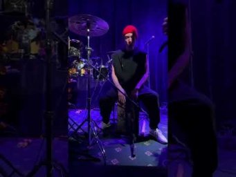 Дмитрий Максимов ft Лев Слепнер. Зажигаем народ на @artsredamoscow в клубе Мунк Бар.